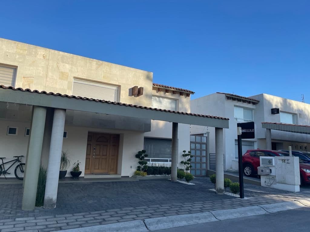 Casa en venta en Valle de las fuentes, Calimaya